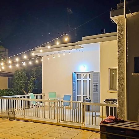 The Lemon Tree Hostel Larnaca Extérieur photo