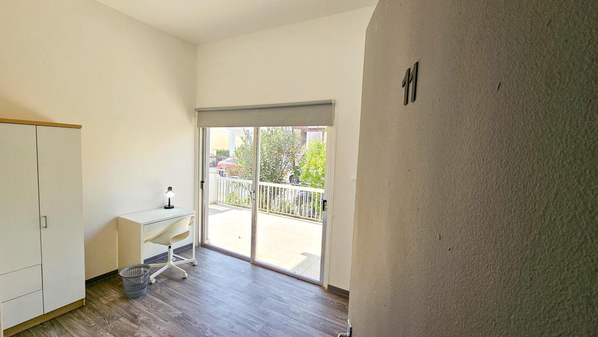 The Lemon Tree Hostel Larnaca Extérieur photo